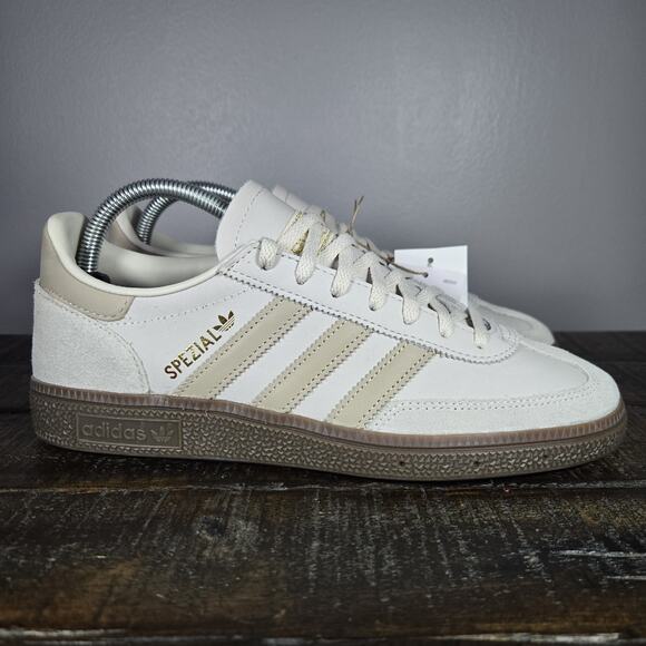 NEW adidas Handball Spezial Womens Size 8.5 Lifestyle Shoes Beige Brown JI2644 - Picture 1 of 12
